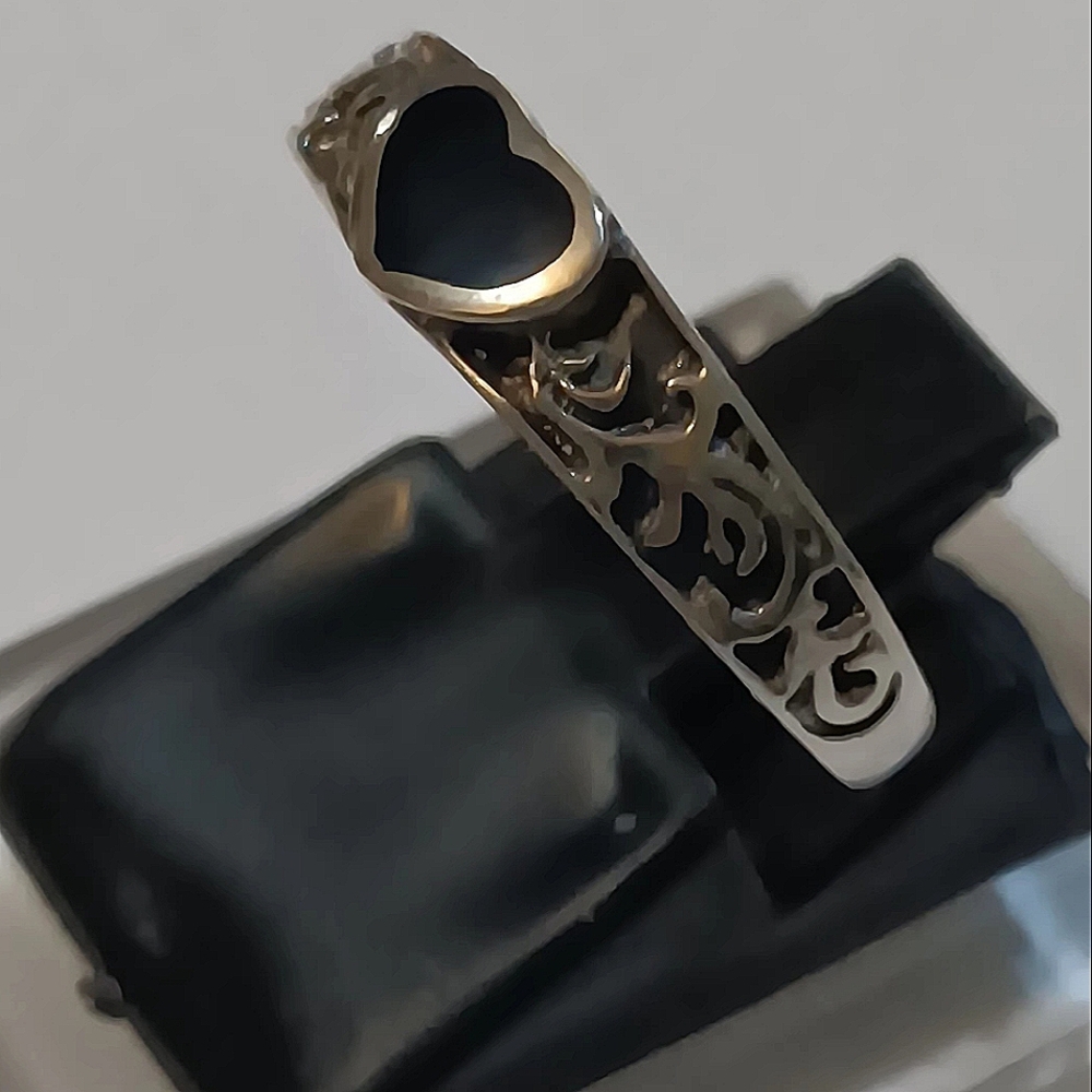 RING STERLING SILVER  925 LOVED BLACK  AGATE HEART